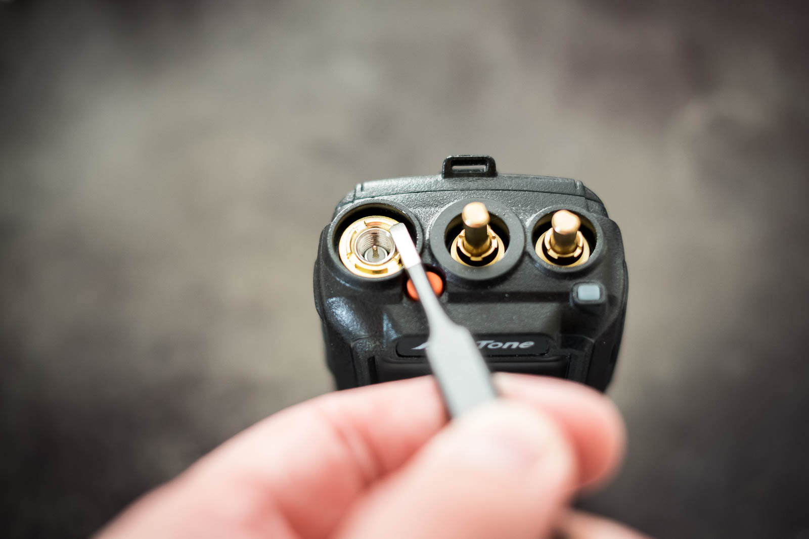 自由通AnyTone AT-D868UV刷机为AT-D878UV