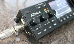 短波通信在无线通信中起什么作用？