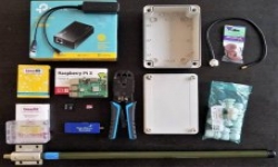 ADS-B FlightAware机箱构建